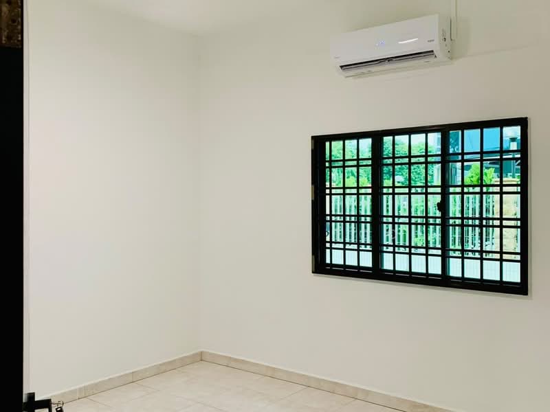 313 Upper Paya Lebar Road, Hougang / Punggol / Sengkang, 3 Bedrooms, 1,400 sqft, Walk-up Apartment For Sale, by Vanessa Foo, 500238514 - Interior - PropertyGuru.com.sg