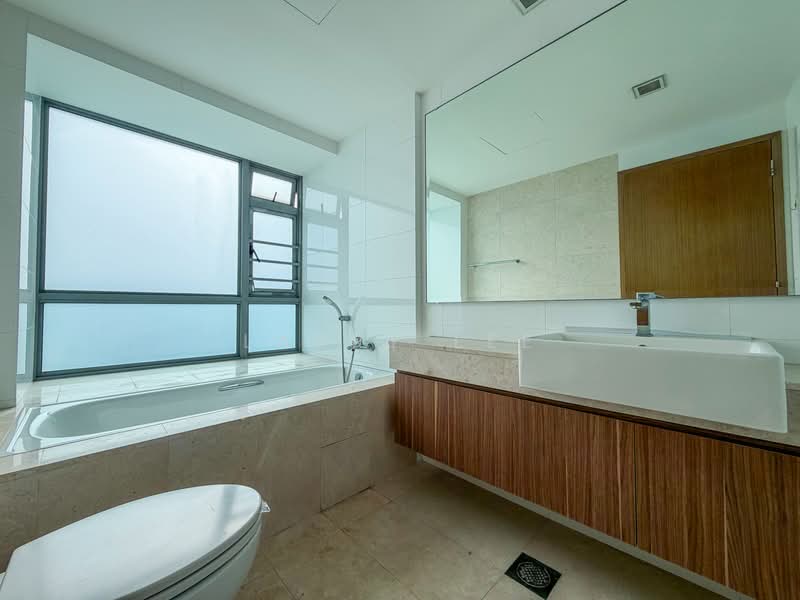 Waterfront Waves, 766 Bedok Reservoir Road, 4 Bedrooms, 1,496 sqft, Condominium For Rent, by Larry Lee, 500238520 - PropertyGuru.com.sg