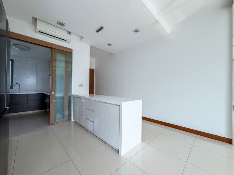 Waterfront Waves, 766 Bedok Reservoir Road, 4 Bedrooms, 1,496 sqft, Condominium For Rent, by Larry Lee, 500238520 - PropertyGuru.com.sg