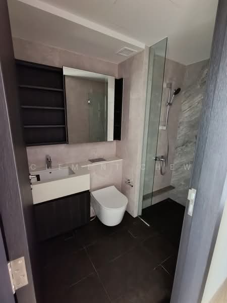 Gems Ville, 8 Lorong 13 Geylang, 2 Bedrooms, 797 sqft, Condominium For Sale, by Clement Chew, 500238529 - Bathroom - PropertyGuru.com.sg