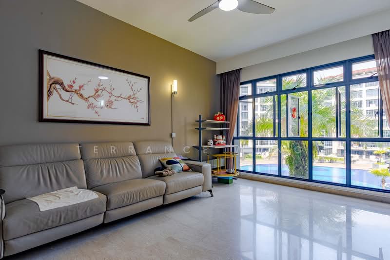 Carissa Park Condo, 2 Flora Drive, 3 Bedrooms, 1,324 sqft, Condominium For Sale, by Terrance Wong, 500238537 - Living Room - PropertyGuru.com.sg