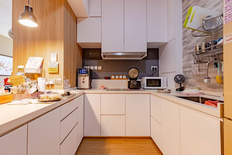 Carissa Park Condo, 2 Flora Drive, 3 Bedrooms, 1,324 sqft, Condominium For Sale, by Terrance Wong, 500238537 - Kitchen - PropertyGuru.com.sg