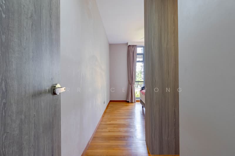 Carissa Park Condo, 2 Flora Drive, 3 Bedrooms, 1,324 sqft, Condominium For Sale, by Terrance Wong, 500238537 - master bedroom - PropertyGuru.com.sg