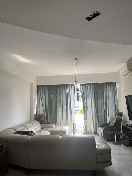 Bukit Regency, 1 Upper Bukit Timah View, Room Rental, 250 sqft, Condominium For Rent, by Sharon Poh, 500238549 - Living Room - PropertyGuru.com.sg