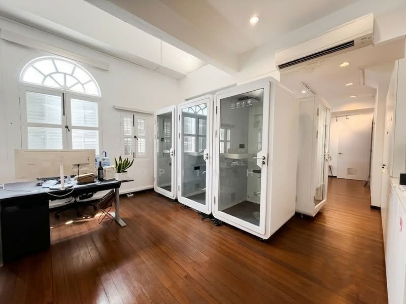 Off Club Street | Telok Ayer MRT | Shophouse office with unique features!, Club Street / Ann Siang / Chinatown / Telok Ayer Street, 2,357 sqft, Office For Rent, by Sophia Ho, 500238552 - Interior - CommercialGuru.com.sg