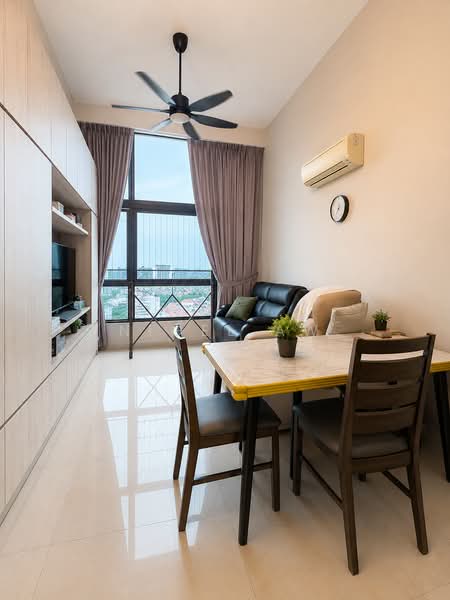 Belysa, 55 Pasir Ris Drive 1, 3 Bedrooms, 1,012 sqft, Condominium For Sale, by Nigel Aw, 500238557 - Living Room - PropertyGuru.com.sg