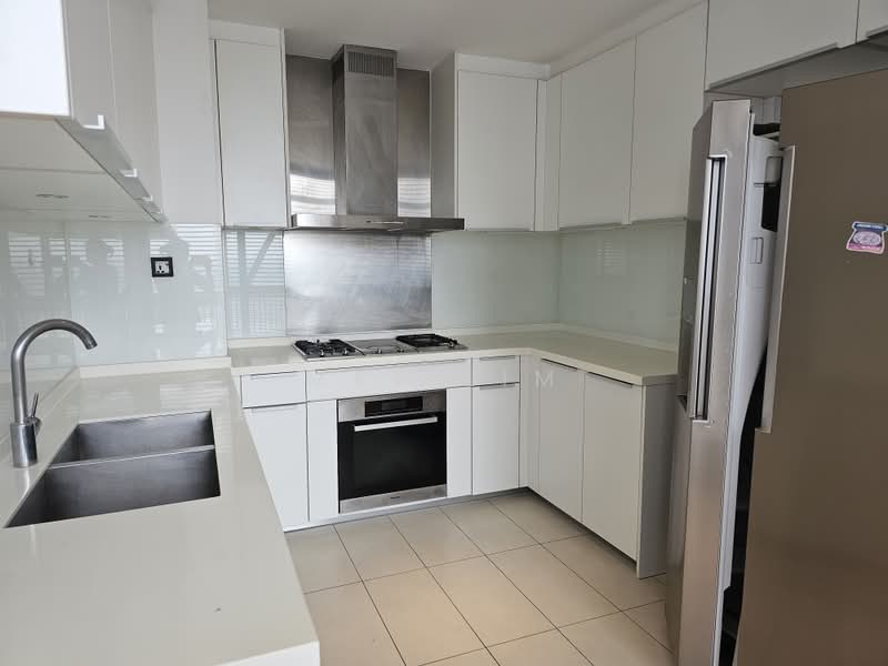 Trilight, 9 Newton Road, 4 Bedrooms, 5,802 sqft, Condominium For Sale, by Mey Lim, 500238559 - Kitchen - PropertyGuru.com.sg