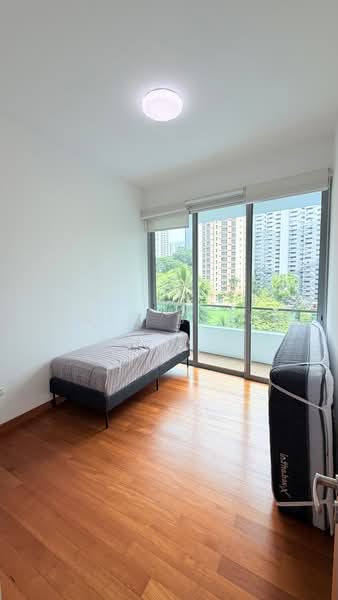 Grange Infinite, 27 Grange Road, 3 Bedrooms, 2,368 sqft, Condominium For Sale, by Reiner Svento, 500238573 - 3rd Bedroom - PropertyGuru.com.sg