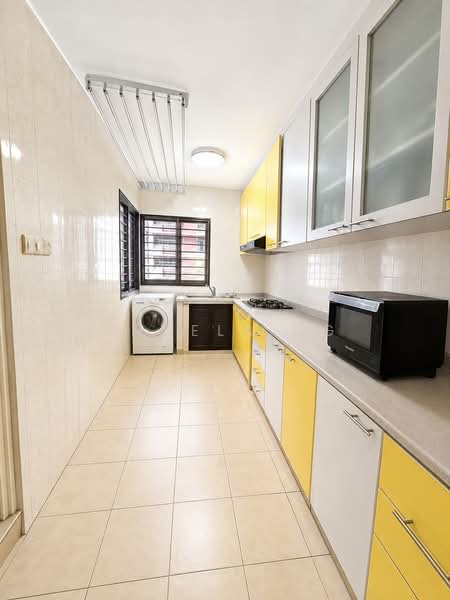 980D Buangkok Crescent, 980D Buangkok Crescent, 3 Bedrooms, 969 sqft, HDB Flat For Sale, by Angela Ng, 500238575 - Kitchen - PropertyGuru.com.sg