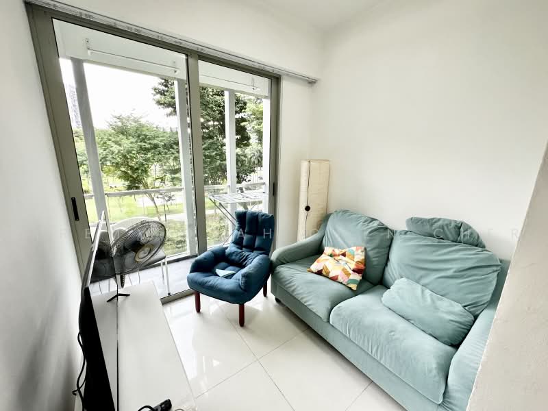 Parc Somme, 62 Somme Road, 2 Bedrooms, 581 sqft, Apartment For Sale, by Jeremy Quah Chen Cher, 500238592 - Living Room - PropertyGuru.com.sg
