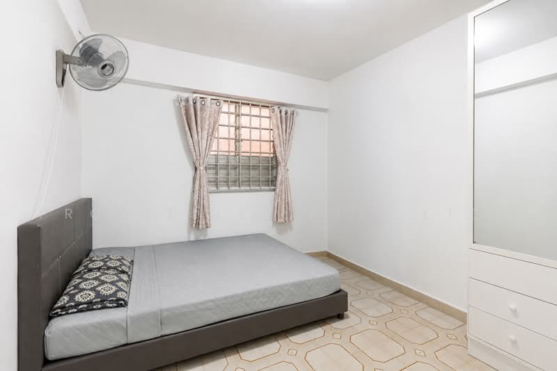 107 Bukit Purmei Road, 107 Bukit Purmei Road, 2 Bedrooms, 721 sqft, HDB Flat For Sale, by Kit Toh, 500238599 - Bedroom - PropertyGuru.com.sg