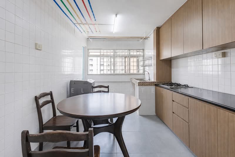 107 Bukit Purmei Road, 107 Bukit Purmei Road, 2 Bedrooms, 721 sqft, HDB Flat For Sale, by Kit Toh, 500238599 - Kitchen - PropertyGuru.com.sg