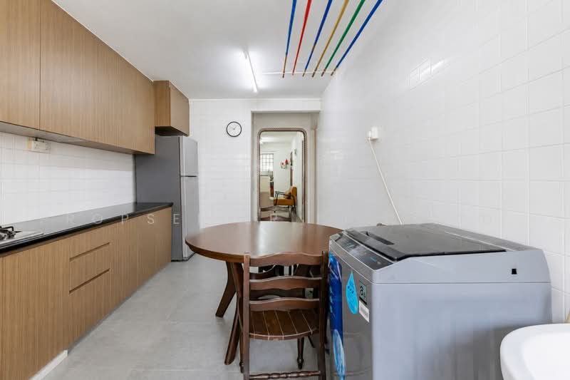 107 Bukit Purmei Road, 107 Bukit Purmei Road, 2 Bedrooms, 721 sqft, HDB Flat For Sale, by Kit Toh, 500238599 - Kitchen - PropertyGuru.com.sg