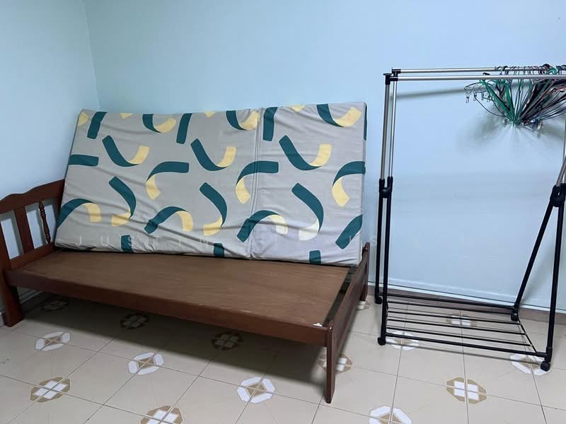 338 Jurong East Avenue 1, 338 Jurong East Avenue 1, Room Rental, 140 sqft, HDB Flat For Rent, by Justin Alexis Lim, 500238604 - Interior - PropertyGuru.com.sg