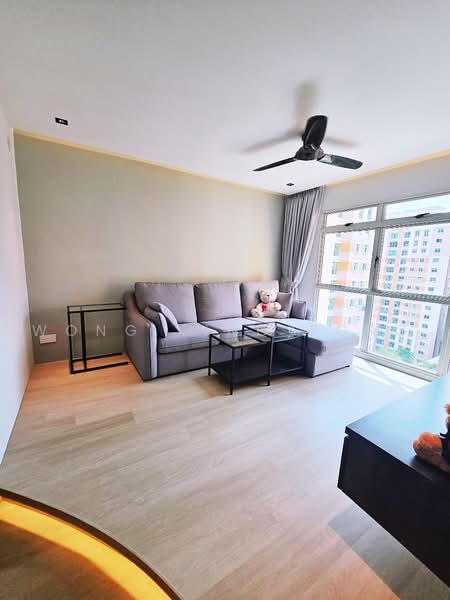296 Punggol Central, 296 Punggol Central, Hougang / Punggol / Sengkang, 3 Bedrooms, 979 sqft, HDB Flat For Sale, by Wong King Fong, 500238610 - Living Room - PropertyGuru.com.sg