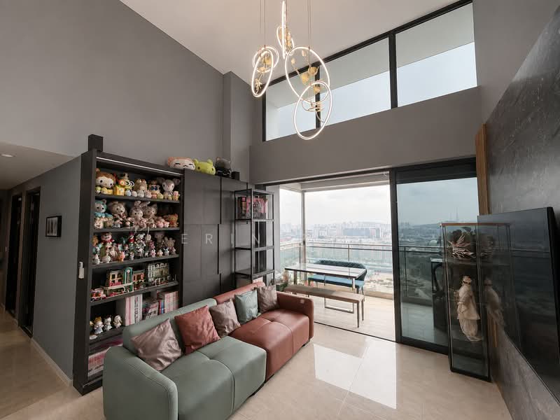 Parc Riviera, 103 West Coast Vale, 4 Bedrooms, 1,679 sqft, Condominium For Sale, by Erin Poh, 500238617 - Living Room - PropertyGuru.com.sg
