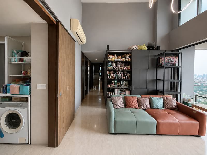 Parc Riviera, 103 West Coast Vale, 4 Bedrooms, 1,679 sqft, Condominium For Sale, by Erin Poh, 500238617 - Living Room - PropertyGuru.com.sg