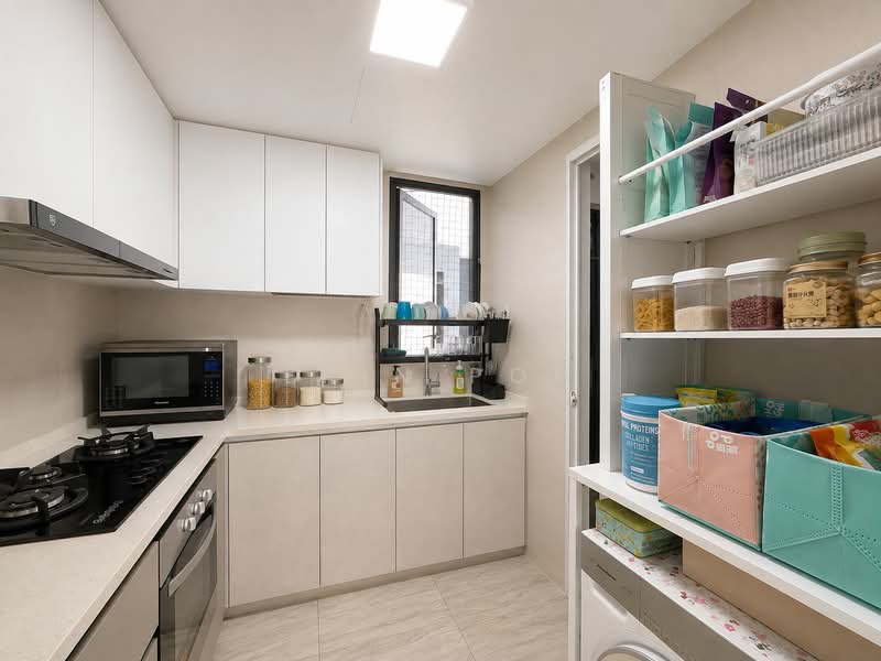 Parc Riviera, 103 West Coast Vale, 4 Bedrooms, 1,679 sqft, Condominium For Sale, by Erin Poh, 500238617 - Kitchen - PropertyGuru.com.sg