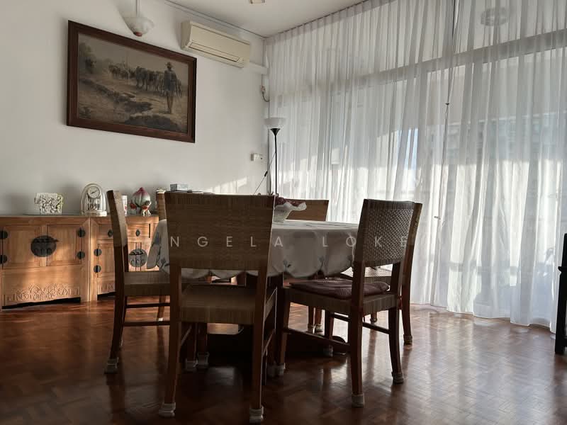 Ridgewood Condominium, 1 Ridgewood Close, 3 Bedrooms, 1,744 sqft, Condominium For Sale, by Angela Loke, 500238631 - Dining Room - PropertyGuru.com.sg