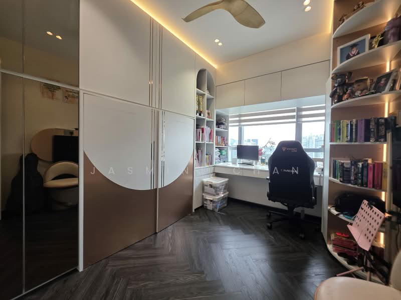 Undervalued 4 bed in Orchard Newton Novena, , 4 Bedrooms, 1,938 sqft, Condominium For Sale, by Jasmine Chan, 500238635 - Study - PropertyGuru.com.sg