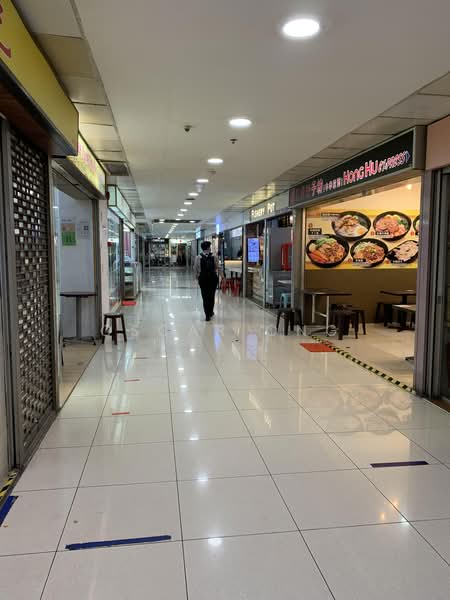 Far East Plaza, 14 Scotts Road, 1,722 sqft, Food & Beverage For Rent, by Oscar Ong, 500238639 - Corridor - CommercialGuru.com.sg