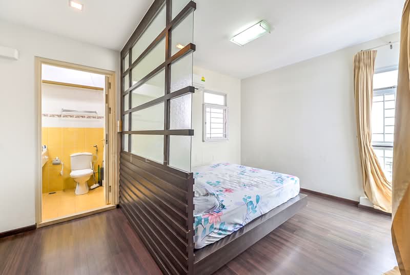 389 Bukit Batok West Avenue 5, 389 Bukit Batok West Avenue 5, 3 Bedrooms, 1,184 sqft, HDB Flat For Sale, by Adriel Li Yewen, 500238651 - Bedroom - PropertyGuru.com.sg