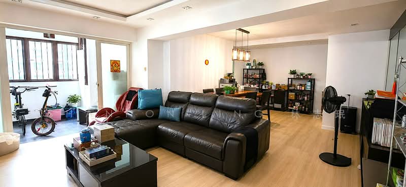 669B Jurong West Street 64, 669B Jurong West Street 64, 4 Bedrooms, 1,399 sqft, HDB Flat For Sale, by Shannon Ling 林志珉, 500238665 - Living Room - PropertyGuru.com.sg