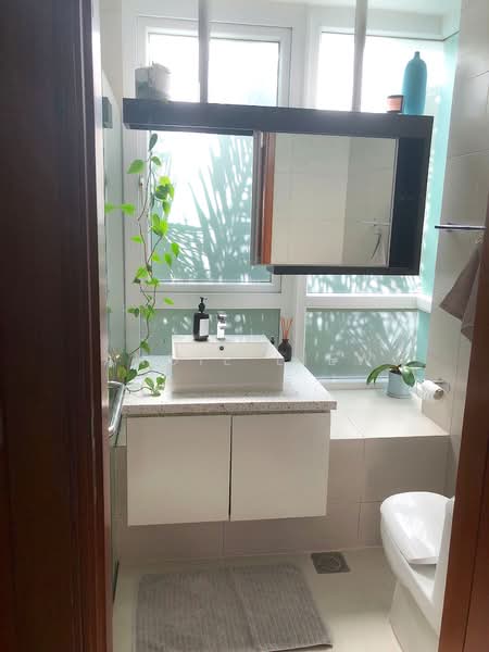 D'Fresco, 58 Joo Chiat Lane, 2 Bedrooms, 1,119 sqft, Apartment For Sale, by Angie Liew, 500238682 - Bathroom - PropertyGuru.com.sg