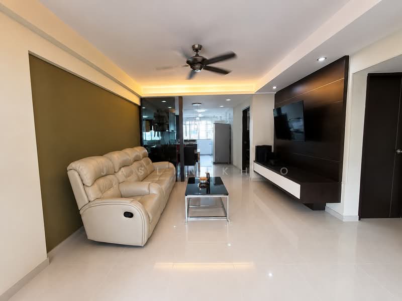 474 Ang Mo Kio Avenue 10, 474 Ang Mo Kio Avenue 10, 3 Bedrooms, 979 sqft, HDB Flat For Sale, by Jaslin Khoo, 500238688 - Living Room - PropertyGuru.com.sg