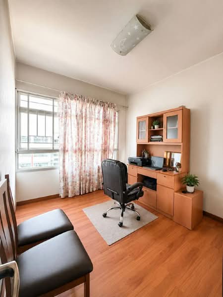 275D Compassvale Link, 275D Compassvale Link, Hougang / Punggol / Sengkang, 3 Bedrooms, 969 sqft, HDB Flat For Sale, by John Lim, 500238701 - Study - PropertyGuru.com.sg