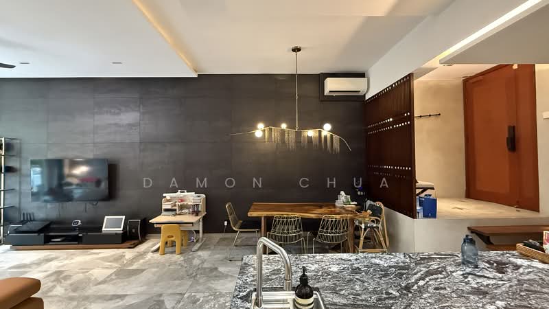 Seletar Springs Condominium, 104 Gerald Drive, 3 Bedrooms, 1,582 sqft, Condominium For Sale, by Damon Chua, 500238704 - Living Room - PropertyGuru.com.sg