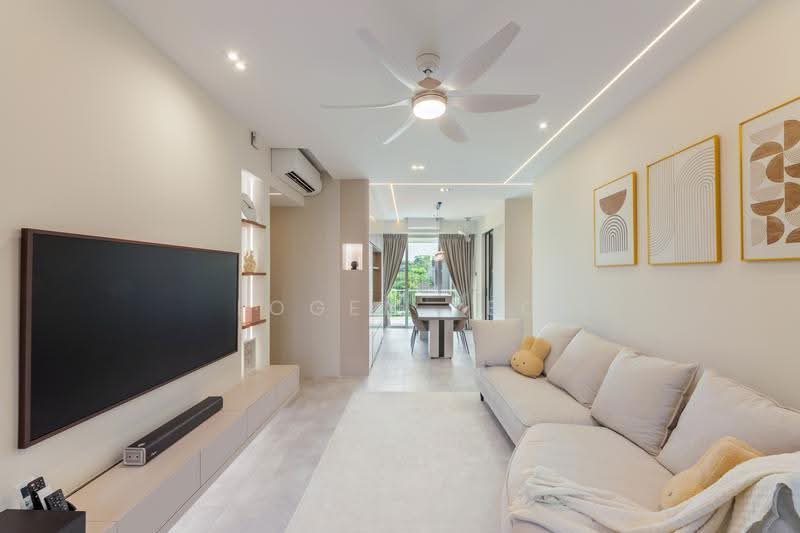 Ris Grandeur, 21 Elias Road, Pasir Ris / Tampines, 3 Bedrooms, 1,356 sqft, Condominium For Sale, by Logen Teo, 500238707 - Living Room - PropertyGuru.com.sg