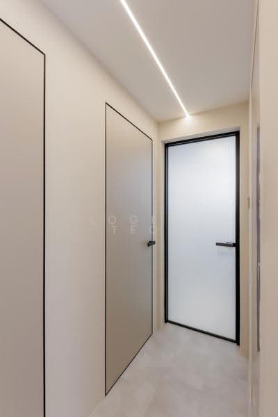 Ris Grandeur, 21 Elias Road, Pasir Ris / Tampines, 3 Bedrooms, 1,356 sqft, Condominium For Sale, by Logen Teo, 500238707 - Corridor - PropertyGuru.com.sg