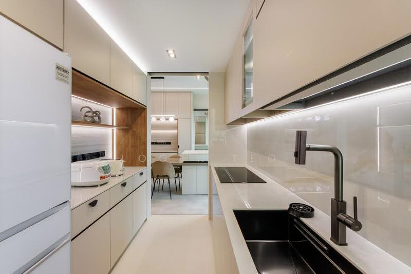 Ris Grandeur, 21 Elias Road, Pasir Ris / Tampines, 3 Bedrooms, 1,356 sqft, Condominium For Sale, by Logen Teo, 500238707 - Kitchen - PropertyGuru.com.sg