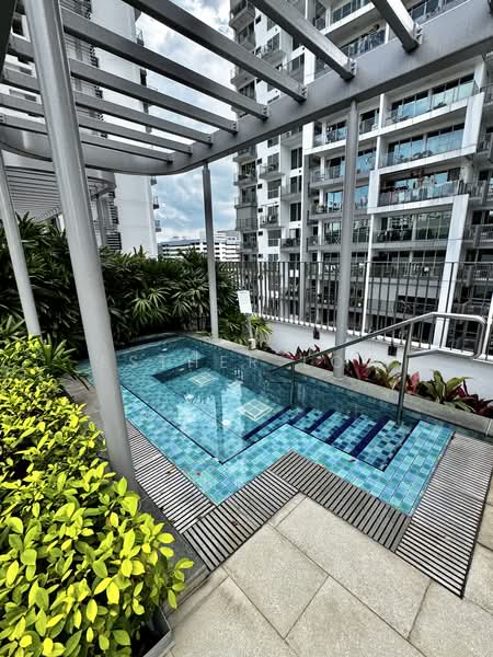 Eight Riversuites, 2 Whampoa East, 2 Bedrooms, 700 sqft, Condominium For Sale, by Esther Low, 500238721 - Exterior - PropertyGuru.com.sg