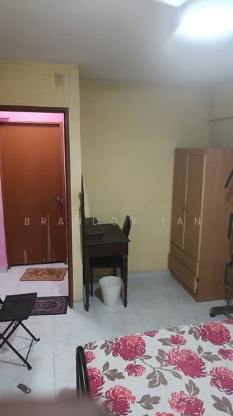 112 Jurong East Street 13, 112 Jurong East Street 13, Room Rental, 100 sqft, HDB Flat For Rent, by Brandon Tan, 500238727 - Bedroom - PropertyGuru.com.sg