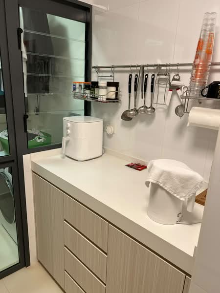 96 Dawson Road, 96 Dawson Road, Alexandra / Commonwealth, 2 Bedrooms, 678 sqft, HDB Flat For Sale, by Sean Ng, 500238735 - Kitchen - PropertyGuru.com.sg