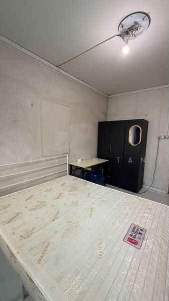 350 Corporation Drive, 350 Corporation Drive, Room Rental, 100 sqft, HDB Flat For Rent, by Brandon Tan, 500238737 - Bedroom - PropertyGuru.com.sg