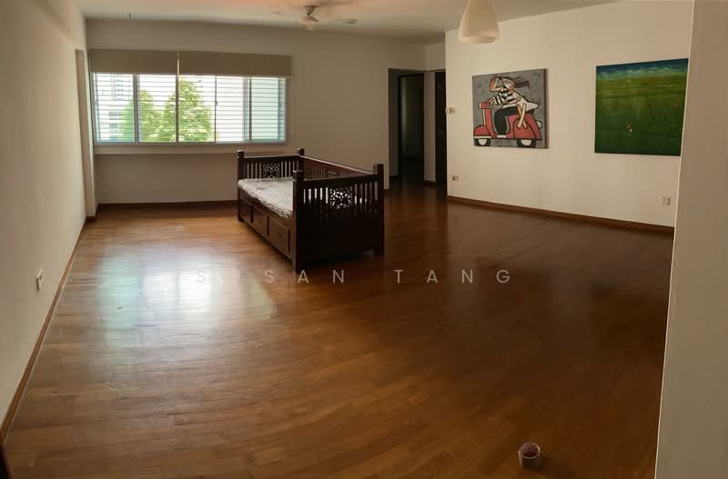 685A Choa Chu Kang Crescent, 685A Choa Chu Kang Crescent, 3 Bedrooms, 1,184 sqft, HDB Flat For Rent, by Susan Tang, 500238745 - Living Room - PropertyGuru.com.sg