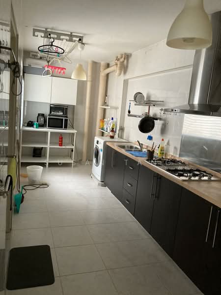 685A Choa Chu Kang Crescent, 685A Choa Chu Kang Crescent, 3 Bedrooms, 1,184 sqft, HDB Flat For Rent, by Susan Tang, 500238745 - Kitchen - PropertyGuru.com.sg