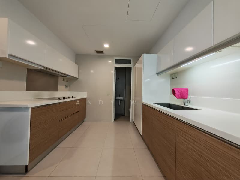 Marina Bay Residences, 18 Marina Boulevard, 5 Bedrooms, 3,972 sqft, Condominium For Sale, by Andy Wee, 500238760 - Kitchen - PropertyGuru.com.sg