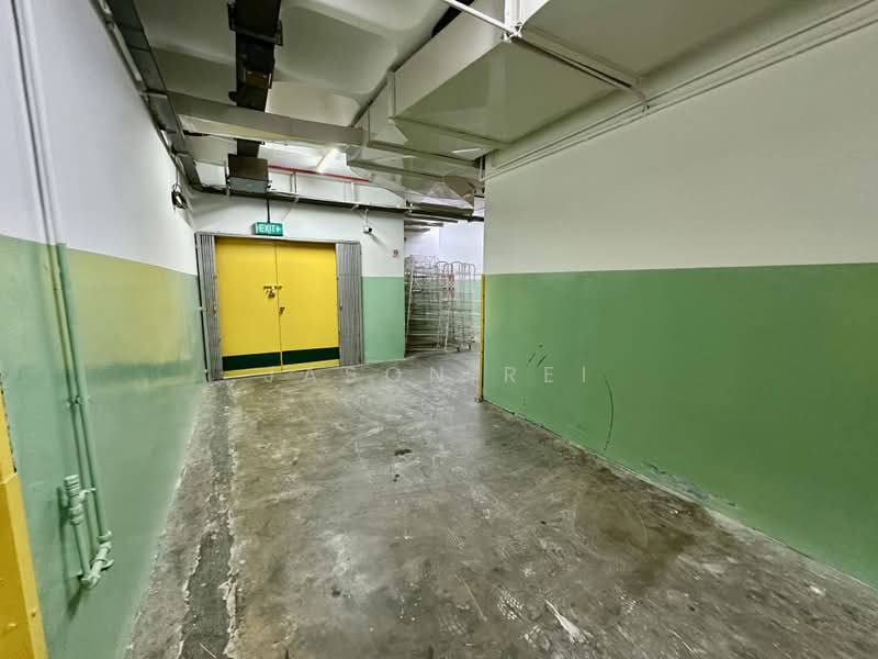Valiant Industrial Building, 30 Kallang Pudding Road, 1,250 sqft, Light Industrial (B1) For Rent, by Jason Rei, 500238765 - Corridor - CommercialGuru.com.sg