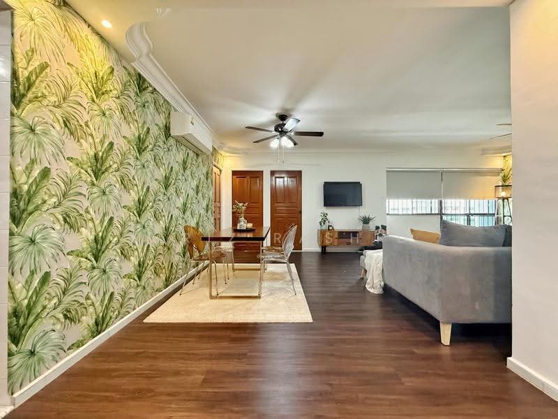 507C Wellington Circle, 507C Wellington Circle, 3 Bedrooms, 1,184 sqft, HDB Flat For Sale, by Fariz Rashid, 500238771 - Living Room - PropertyGuru.com.sg