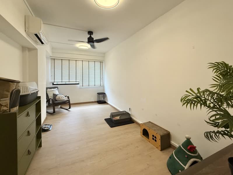 232 Bishan Street 22, 232 Bishan Street 22, Ang Mo Kio / Bishan / Thomson, 3 Bedrooms, 1,109 sqft, HDB Flat For Sale, by Sam Alakasam, 500238775 - Common Room - PropertyGuru.com.sg