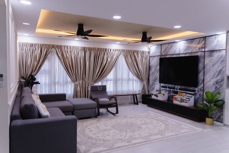 233B Sumang Lane, 233B Sumang Lane, 3 Bedrooms, 1,216 sqft, HDB Flat For Sale, by Kamarul Arifin, 500238777 - Living Room - PropertyGuru.com.sg