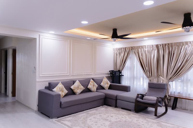 233B Sumang Lane, 233B Sumang Lane, 3 Bedrooms, 1,216 sqft, HDB Flat For Sale, by Kamarul Arifin, 500238777 - Living Room - PropertyGuru.com.sg