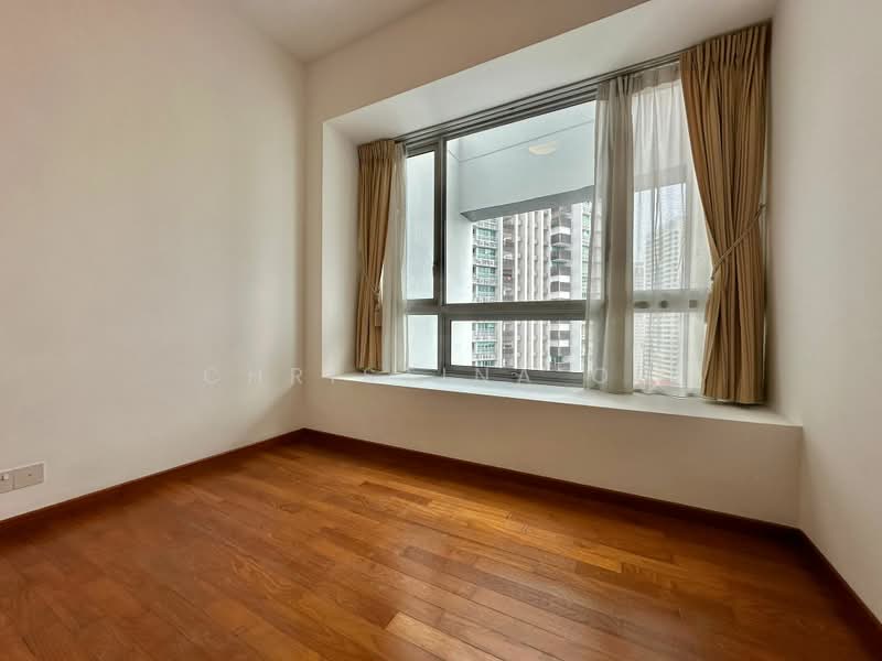Twin Regency, 28 Kim Tian Road, 3 Bedrooms, 1,216 sqft, Condominium For Rent, by Christina Oh, 500238779 - PropertyGuru.com.sg