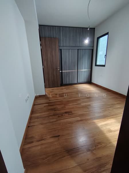 Belgravia Ace, 100 Belgravia Drive, 5 Bedrooms, 3,929 sqft, Semi-Detached House For Sale, by Sam Liu Tong, 500238782 - Bedroom - PropertyGuru.com.sg
