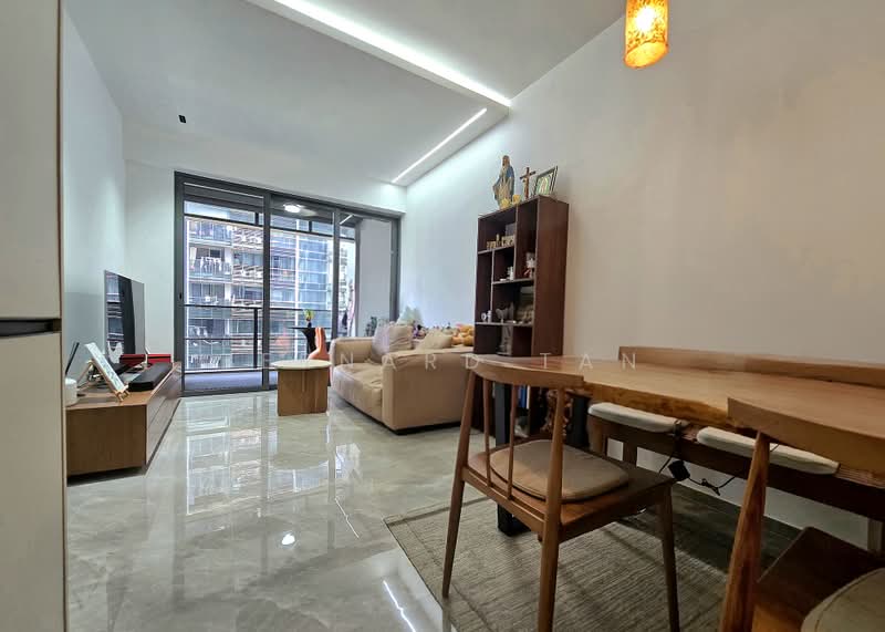 JadeScape, 8 Shunfu Road, 2 Bedrooms, 764 sqft, Condominium For Sale, by Bernard Tan, 500238791 - Living Room - PropertyGuru.com.sg