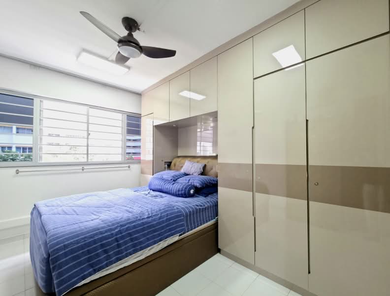 684 Race Course Road, 684 Race Course Road, 3 Bedrooms, 1,205 sqft, HDB Flat For Sale, by Faizal ., 500238797 - Bedroom - PropertyGuru.com.sg